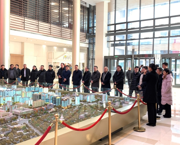 J9集团投资公司携手怀来县赴金融街调研