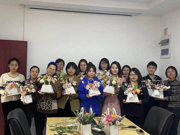 公司组织发展庆祝“三八”国际劳动妇女节系列活动 公司组织发展庆祝“三八”国际劳动妇女节系列活动
