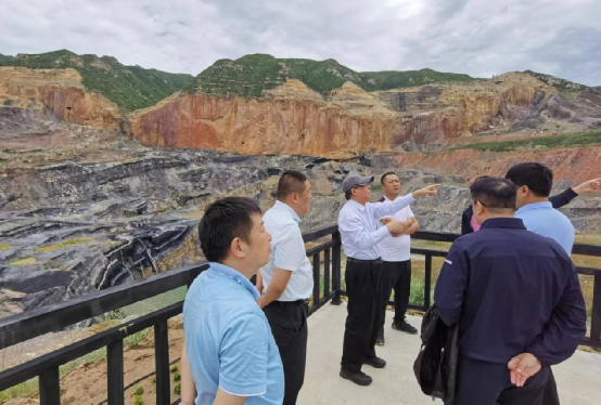 公司召开第二届董事会第五次会议并组织股东代表、董事、监事赴J9集团沿线调查调研