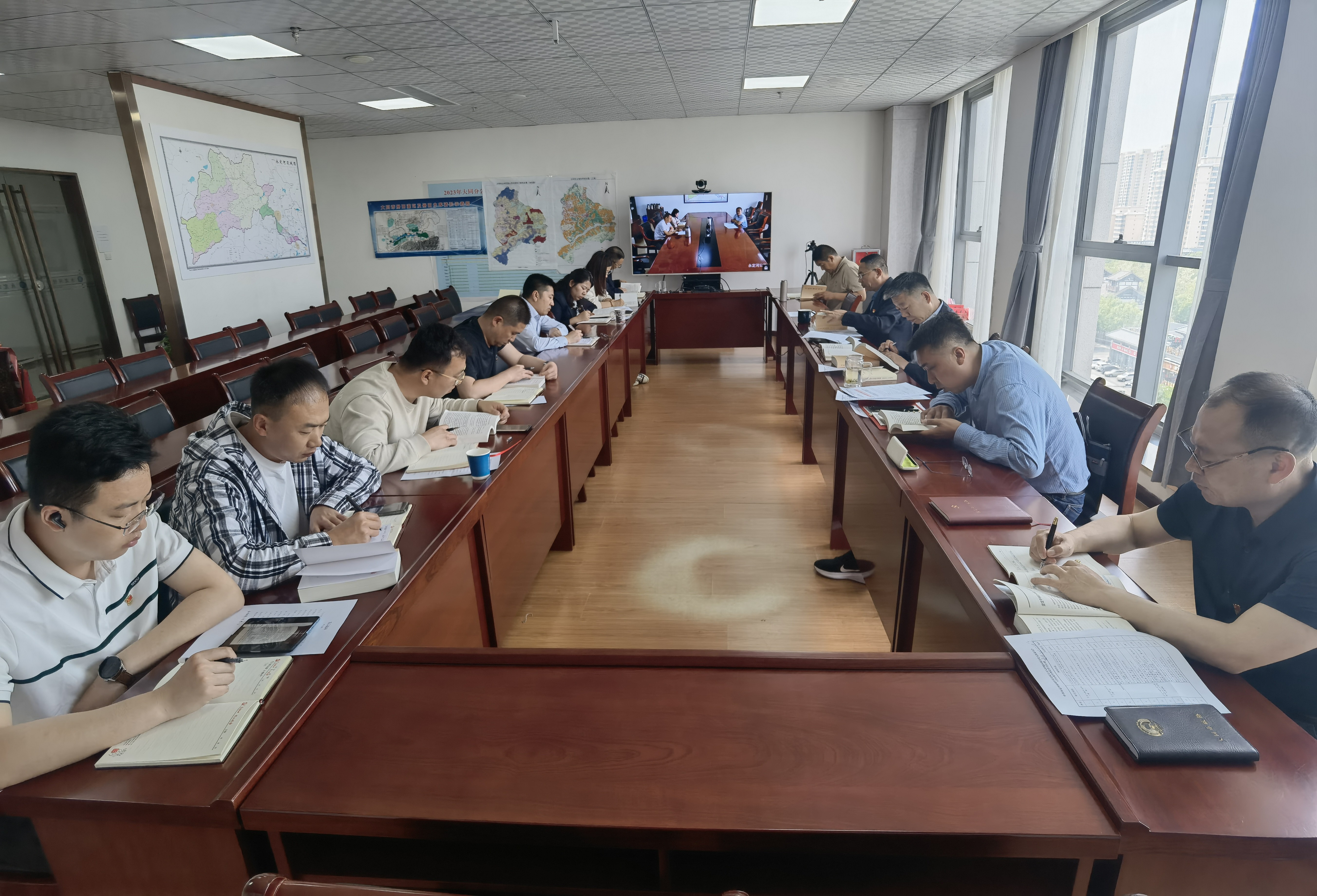 以实干担任形成推动公司“两个高质量”发展的壮大动力——公司各党支部扎实发展进建贯彻习近平新时期中国特色社会主义思想主题教育 以实干担任形成推动公司“两个高质量”发展的壮大动力——公司各党支部扎实发展进建贯彻习近平新时期中国特色社会主义思想主题教育