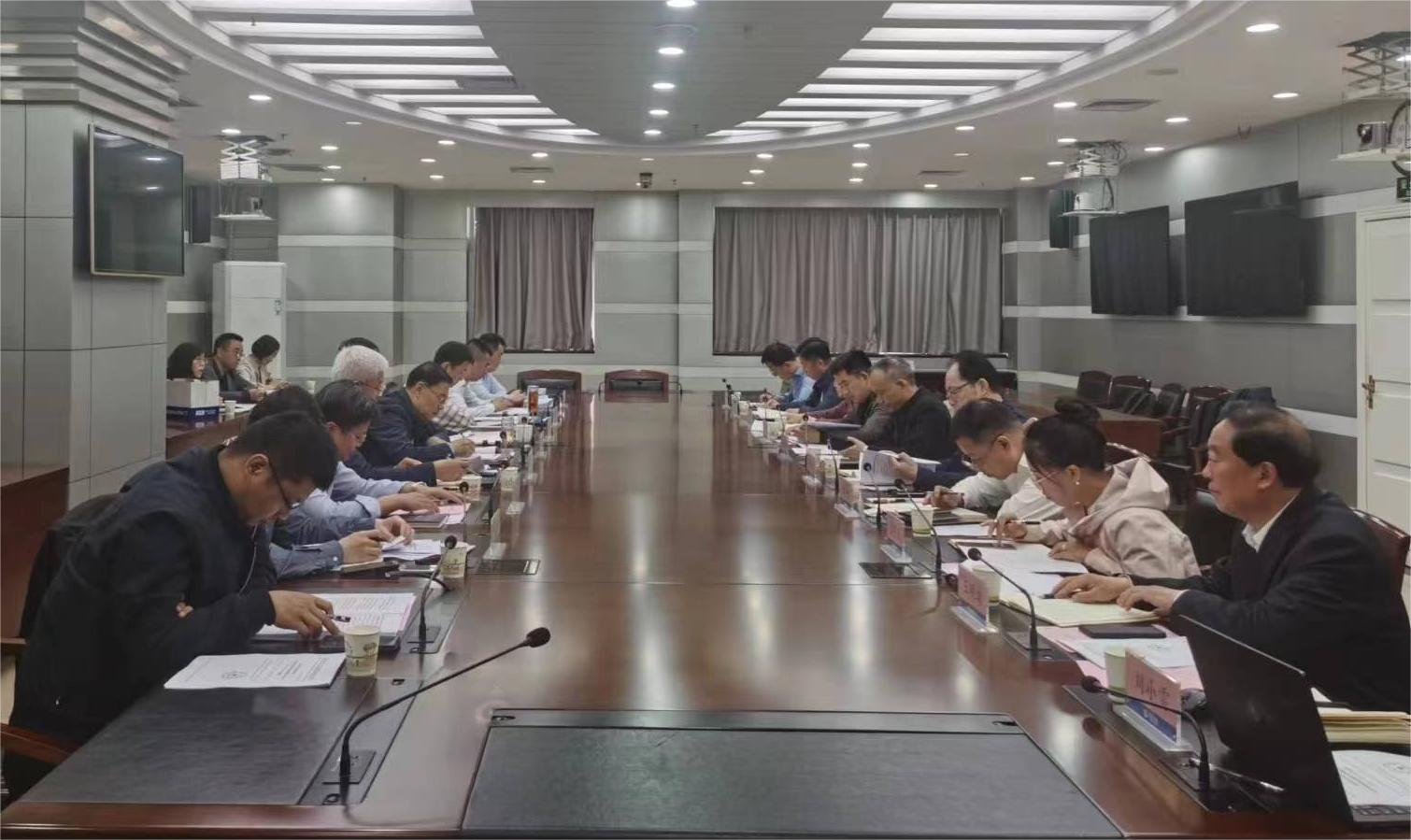 定准题 察真情 出实招 公司主题教育调查钻延装进行时” 定准题 察真情 出实招 公司主题教育调查钻延装进行时”