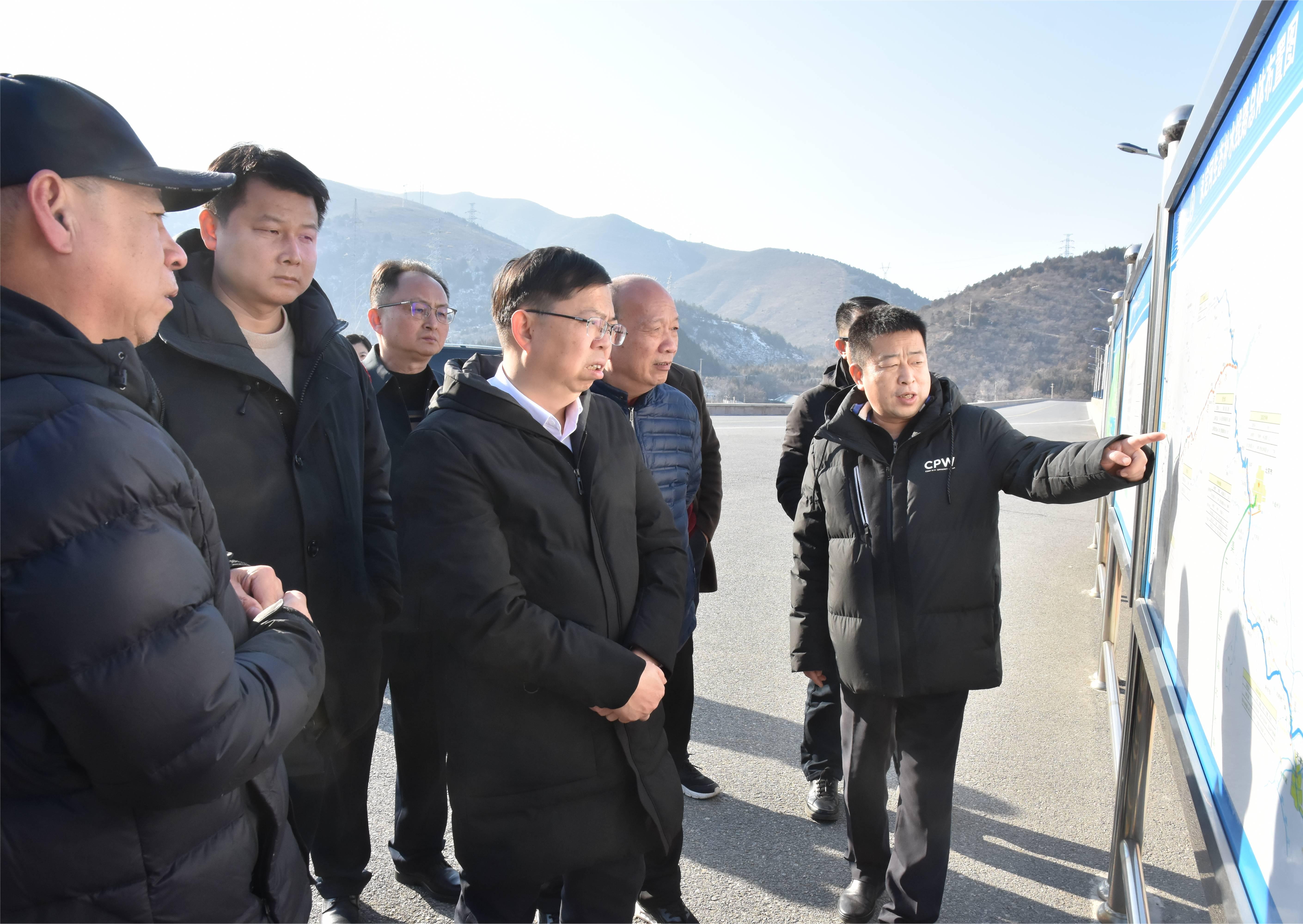 南充市河长造办公室与J9集团流域公司座谈互换 南充市河长造办公室与J9集团流域公司座谈互换