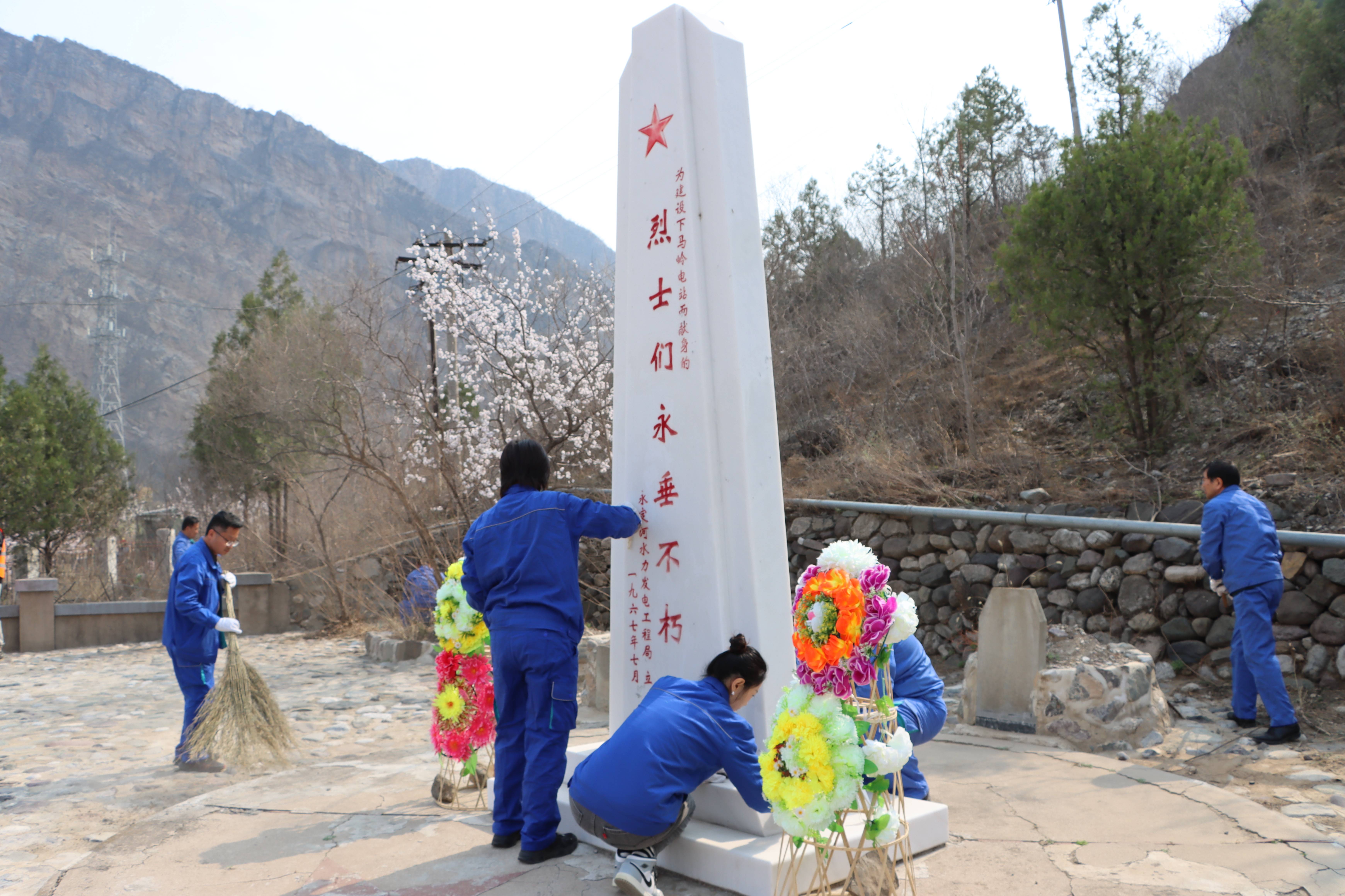 北京运营公司 | 北京地域结合党支部进杏装怀想英烈 砥砺初心”党日共建活动 北京运营公司 | 北京地域结合党支部进杏装怀想英烈 砥砺初心”党日共建活动