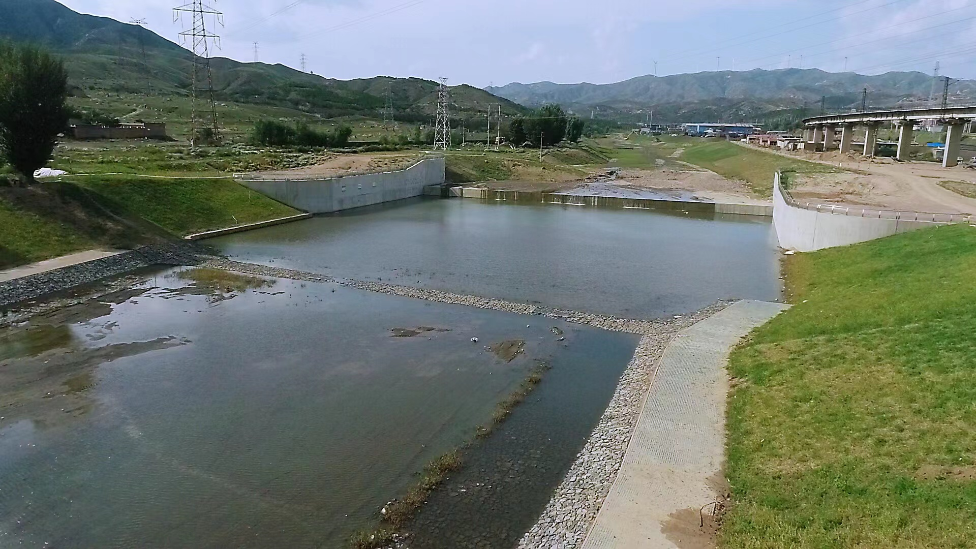 包头分公司 | 包头市十里河综合治理与生态建复工程(幼站跌水至大庆公路桥段)分部工程通过验收 包头分公司 | 包头市十里河综合治理与生态建复工程(幼站跌水至大庆公路桥段)分部工程通过验收